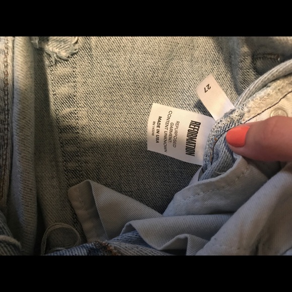 Reformation VINTAGE redone Levi's - Picture 6 of 6